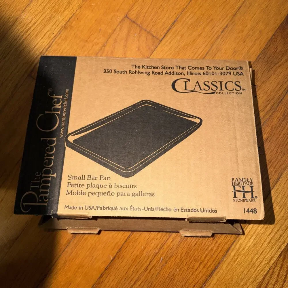 Pampered Chef 1448 Small Bar Pan Stoneware Baking Tray Beige 15x10 Rectangle NIB